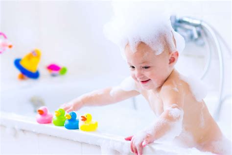 Make Bath Time a Magical Experience with Newborn Bath Gel